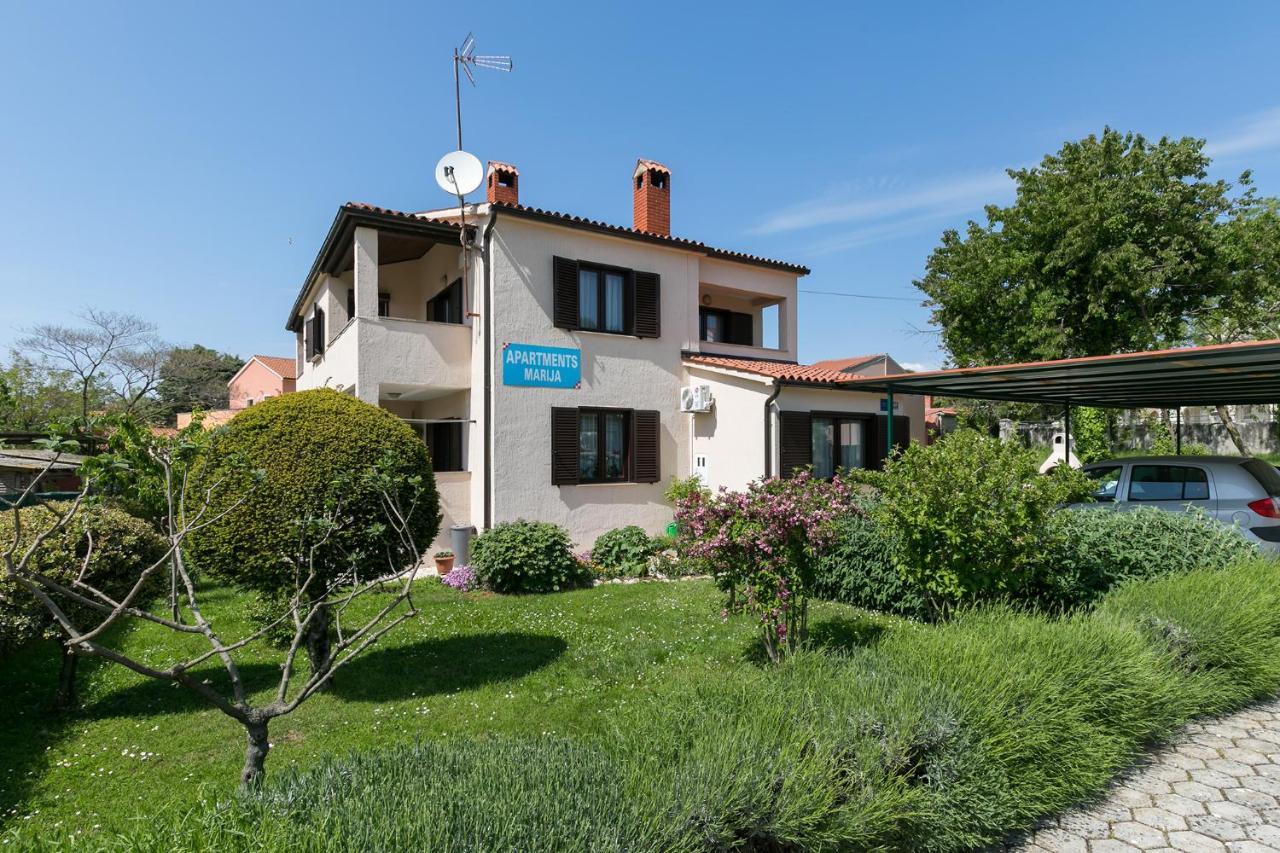 Apartments Marija Funtana Εξωτερικό φωτογραφία
