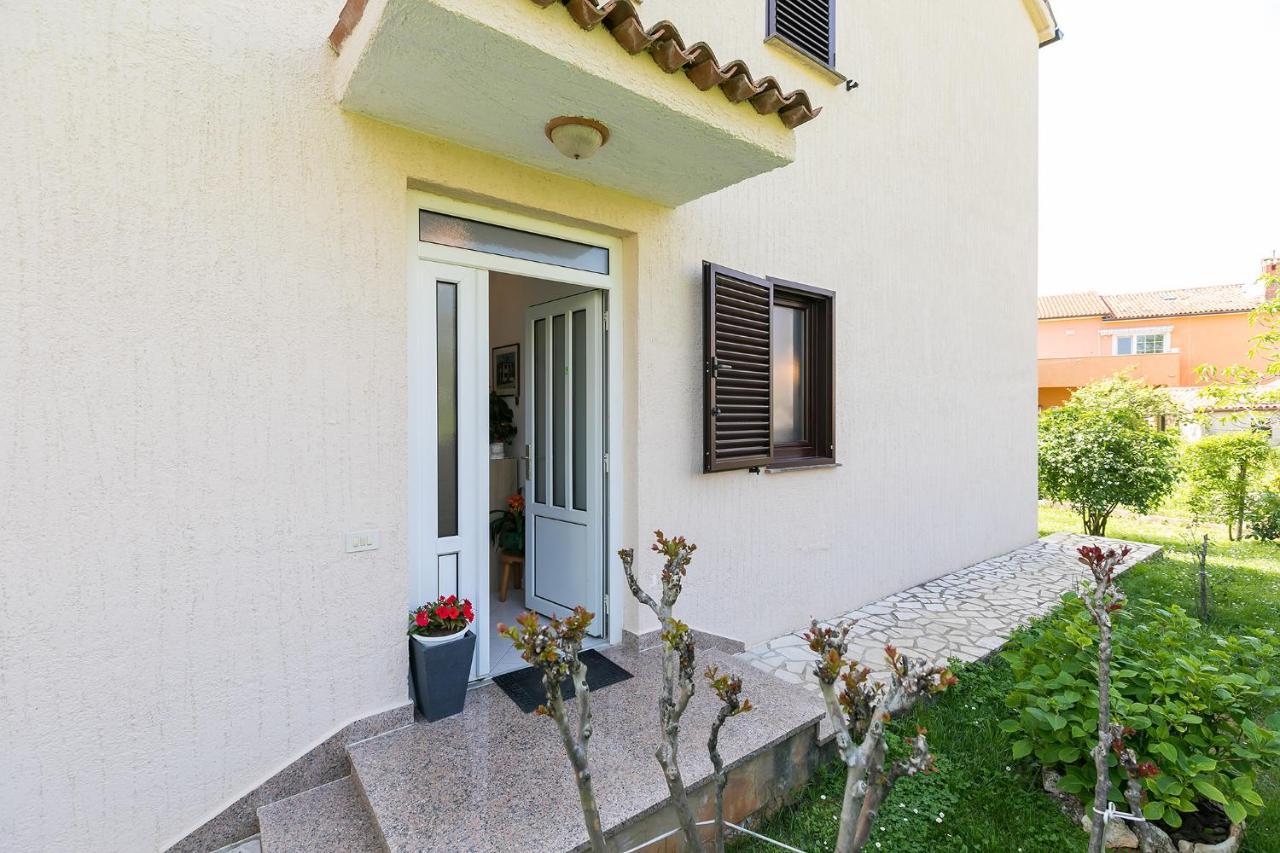 Apartments Marija Funtana Εξωτερικό φωτογραφία