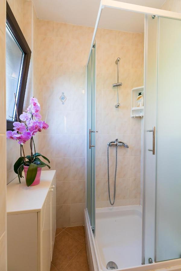 Apartments Marija Funtana Εξωτερικό φωτογραφία
