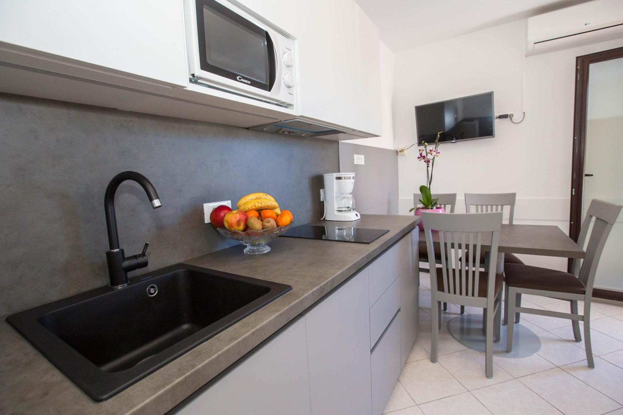 Apartments Marija Funtana Εξωτερικό φωτογραφία